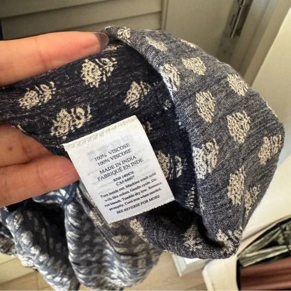 Faherty | Orinda Short Sleeve Maxi Dress in Lotus Floral Print - XXS - Picture 9 of 10